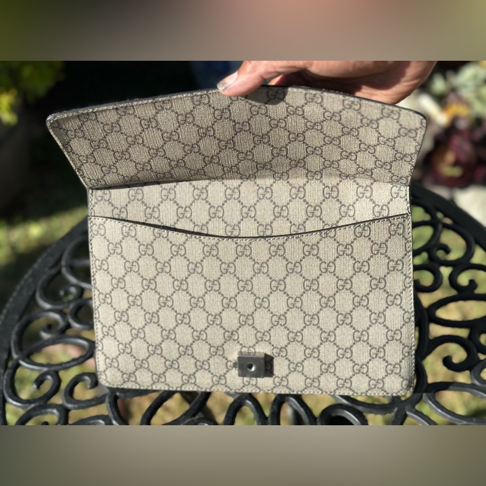 Gucci — Dionysus Large Shoulder Bag - Picture 3 of 8